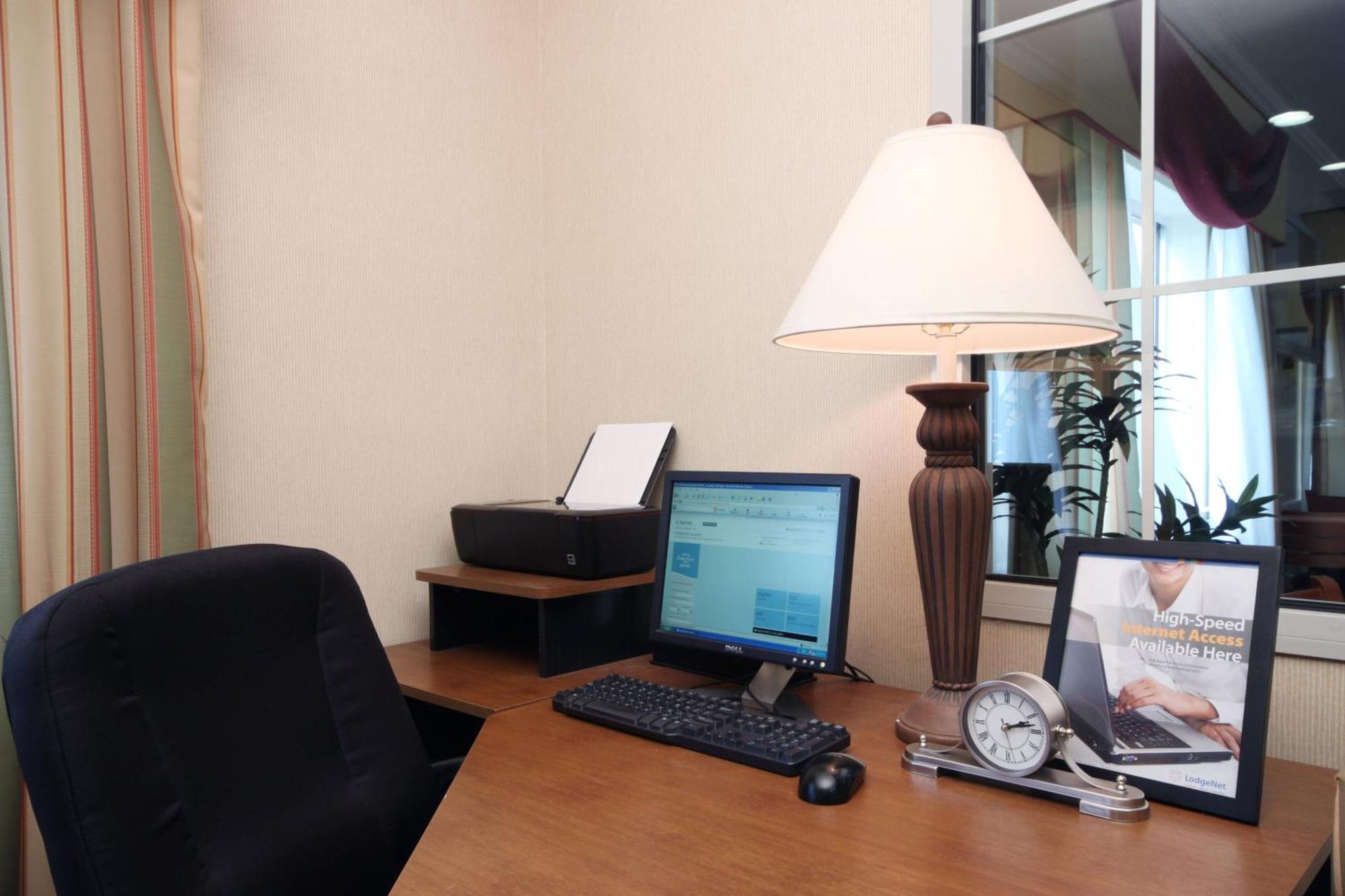 Fairfield Inn Скрантън Екстериор снимка